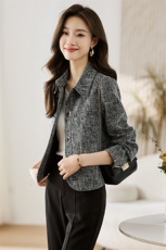 时尚气质小香风外套女春秋2026新款小个子修身显瘦减龄翻领短上衣，女装短外套，恋慕依尚