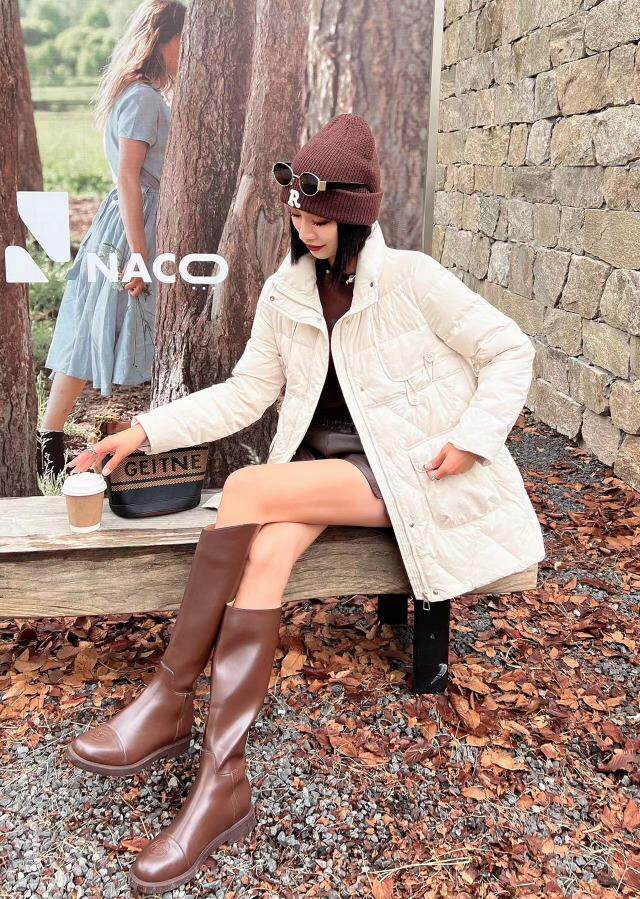 [现货]休闲羽绒服，三色，三码，女装羽绒服，依柏璐(1F)