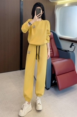 网红炸街洋气女春秋穿搭一整套高级感时尚显瘦韩版卫裤两件套圆领，女装套装/套裙，江南