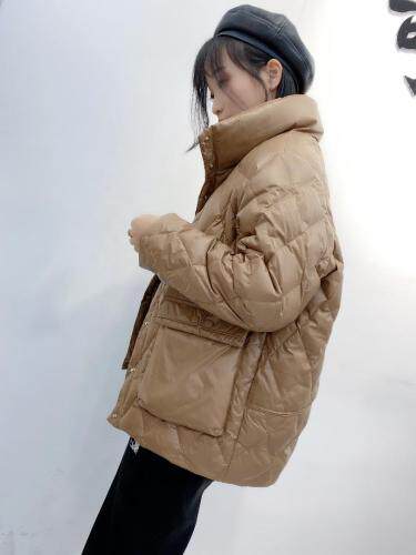 【现货】冬季新款羽绒服，女装羽绒服，可怡佳人