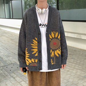 A090xj205-P95控价11太阳花卡通男中性情侣港风宽松开衫毛衣图片