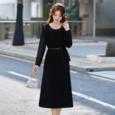 现货主推简洁领型气质减龄凸显女人味腰部显瘦收腰穿出迷人套裙，女装套装/套裙，时尚俏佳人
