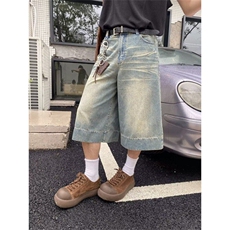 蓝色