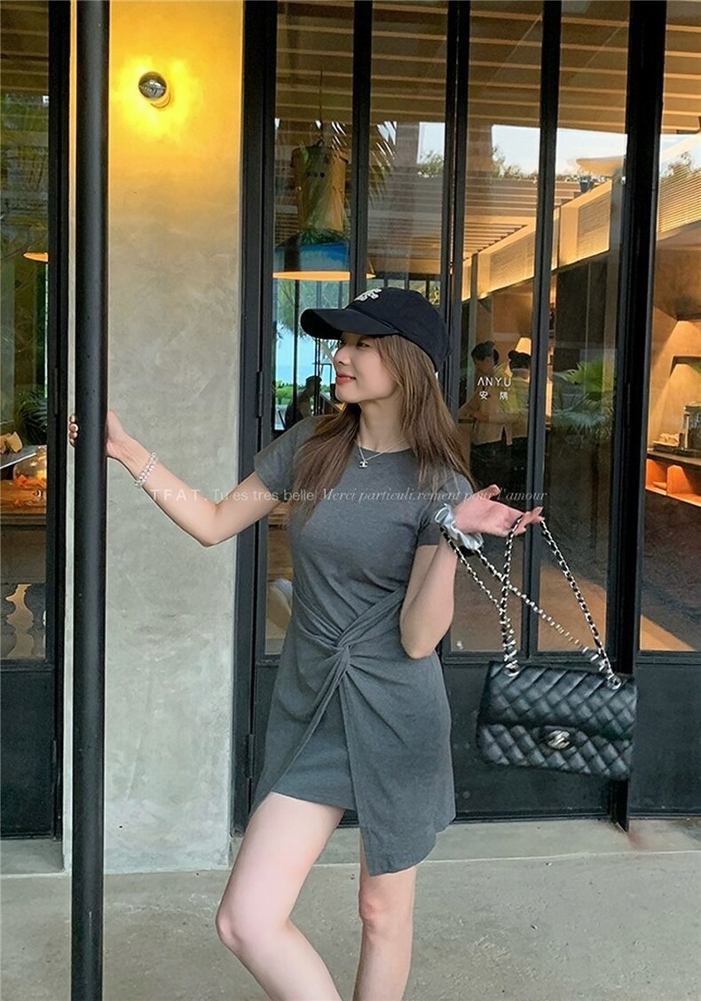 夏季新款不规则设计感裙摆显瘦连衣裙,女装连衣裙,湘姗