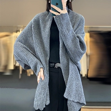镂空钩花100%纯羊毛衫女大披肩开衫斗篷围巾外搭宽松羊绒针织外套，披肩，越洋羊