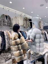 冬季进口丹麦狐狸毛外套，其它，邱小姐