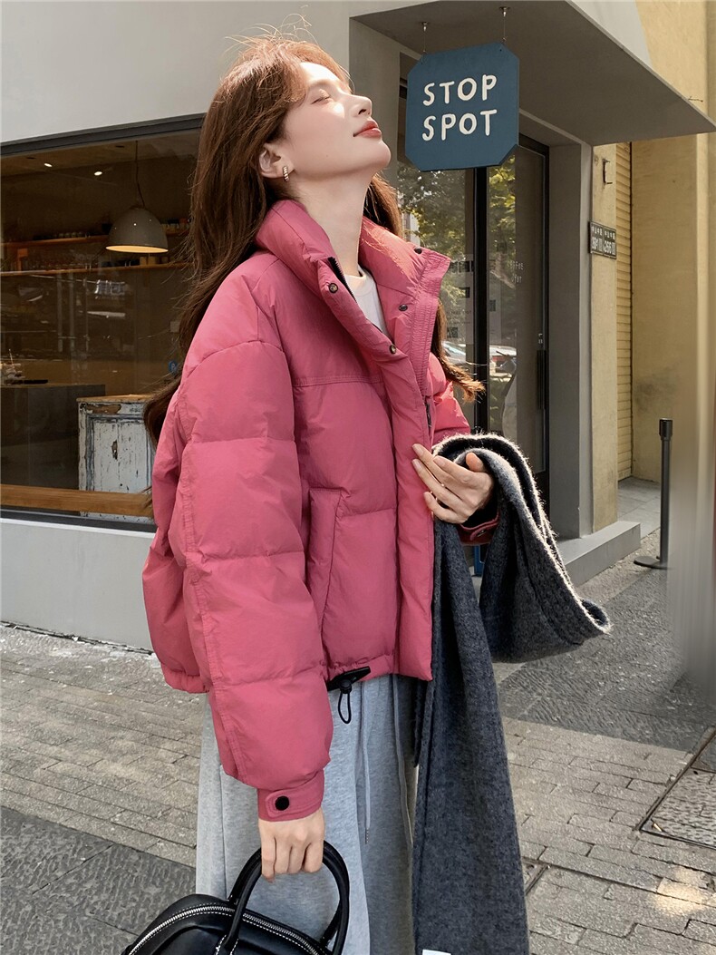 现货新款羽绒服女短款韩版立领简约加厚小个子高级感面包服外套潮,女装羽绒服,韩然一族