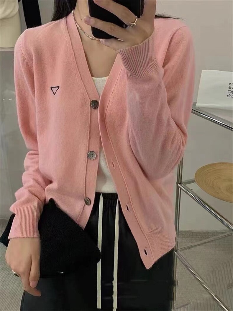 气质简约薄款刺绣针织开衫女春秋宽松V领毛衣外套短款,针织衫/毛衣,半城羊绒