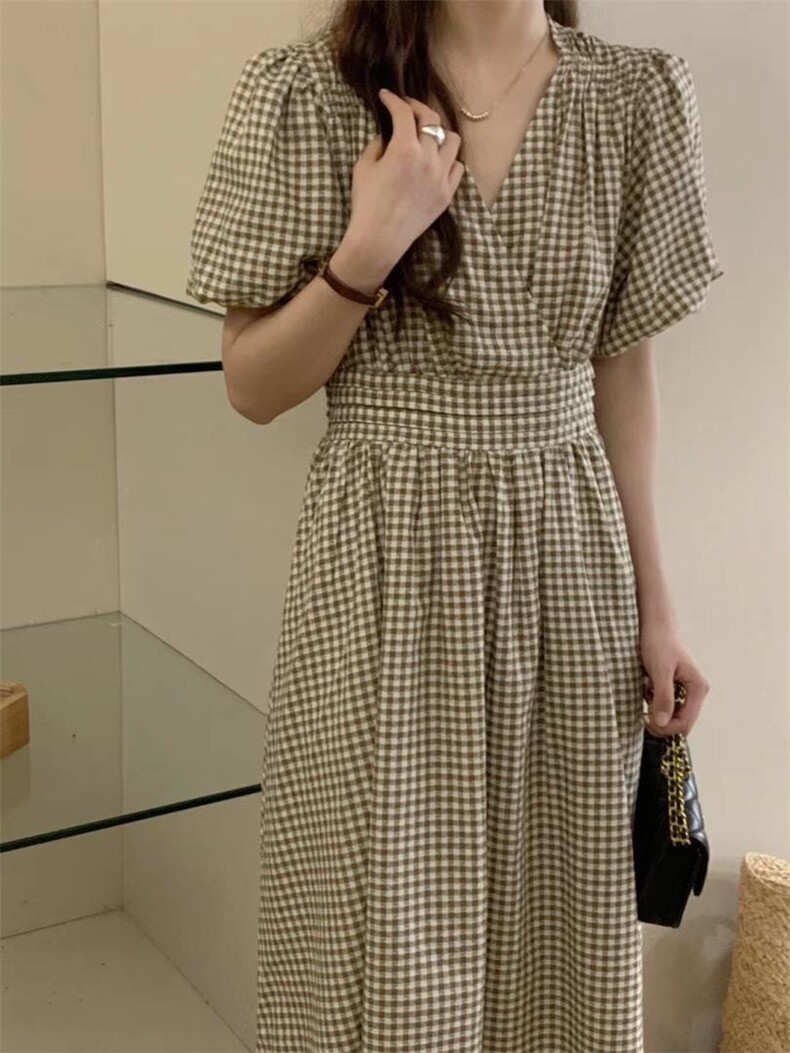 爆单连衣裙火爆，女装连衣裙，唇蔻