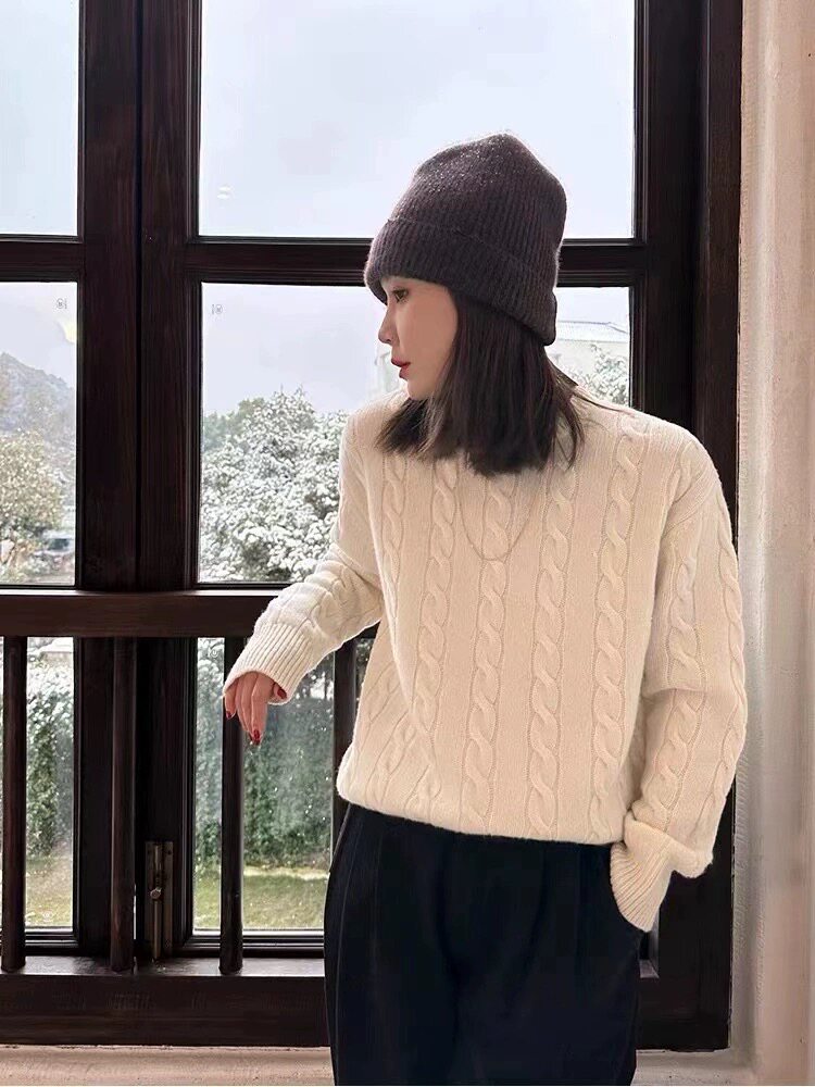 羊毛衫女秋冬内搭针织衫圆领纯色长袖短款打底毛衣图片