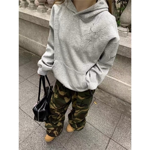 流行日系简约原宿ins新款潮流慵懒时尚华棉复合350克刺绣卫衣气质图片
