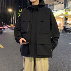 黑色