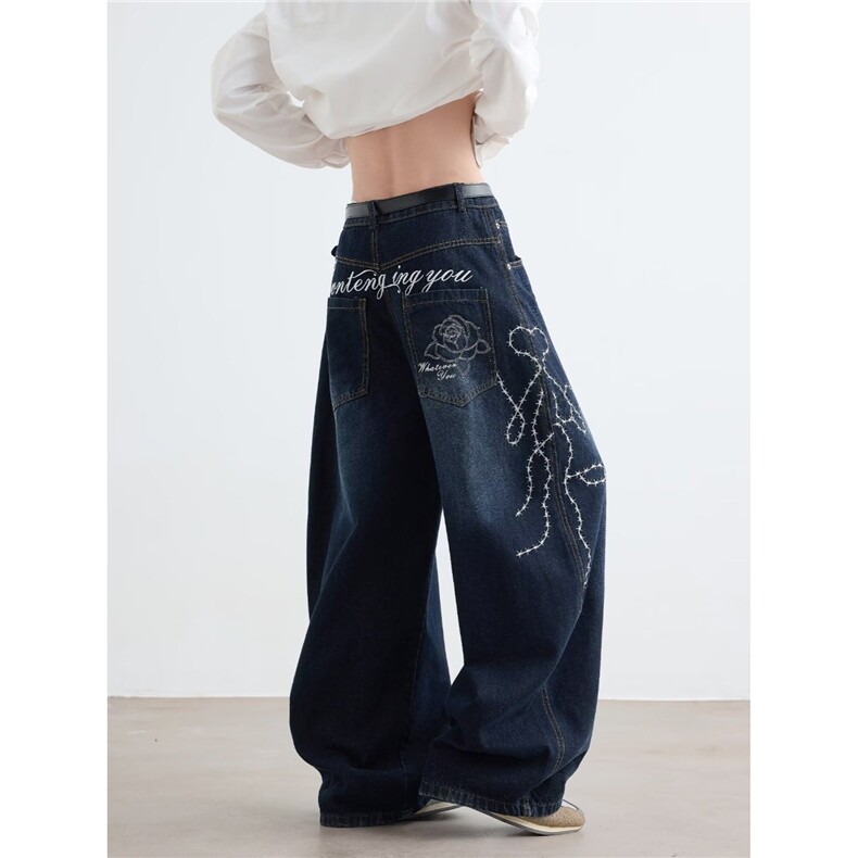 WE1759-P50碎花刺绣牛仔裤男美式街头宽松水洗直筒花瓣拖地长裤，男装牛仔裤，电商B323A