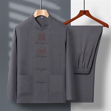 深灰色长袖