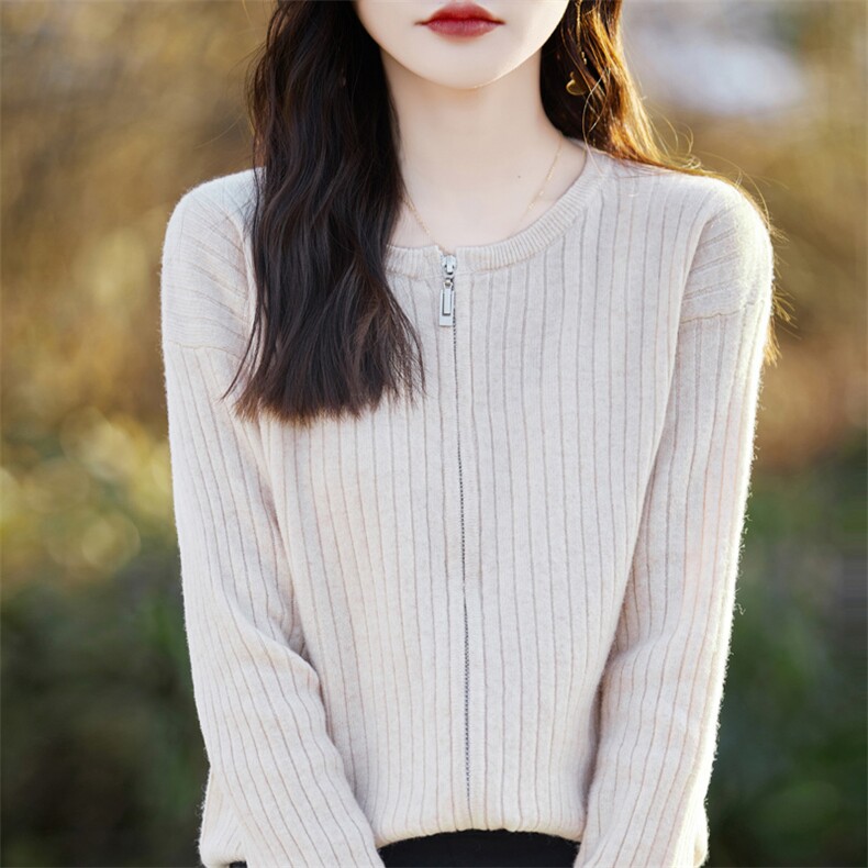 拉链领纯色羊毛衫女2024秋冬新款修身显瘦百搭短款低领,女装短外套,蒙特羊绒