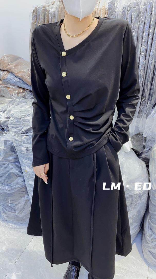 高品质金属扣打皱T，其它，浪漫E点