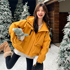 南瓜色时尚连帽工装羽绒服女气质氛围感2025冬季新款加厚保暖外套，女装羽绒服，2C209