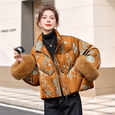 现货，现货人丝2025年冬季羽绒真狐狸毛短款加厚羽绒服，女装羽绒服，艾仟回(原伊仟回)