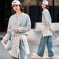 欧货高级感蓝色蛋白皮衣外套女2026春秋新款蝙蝠袖pu短夹克小个子，女装皮衣，潮流依族