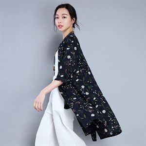五分袖 2021年夏季 中长款 直筒 纽扣 时尚 排多扣 原创设计 碎花 简约 长款 衬衫图片