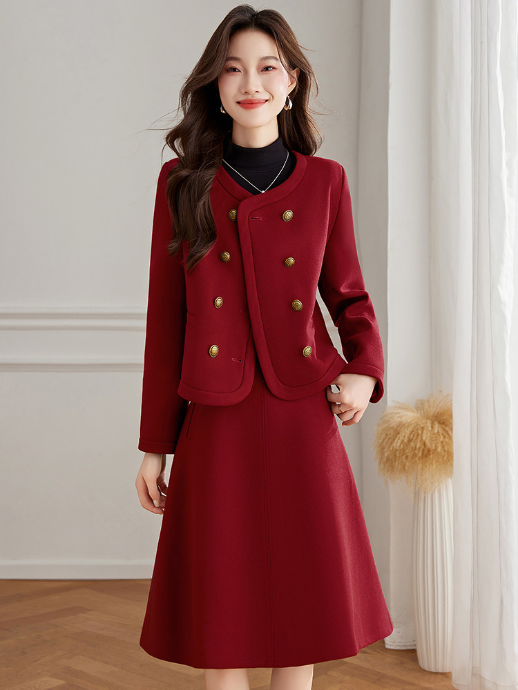 （现货）2025呢料套装,女装毛呢外套,伊航服饰