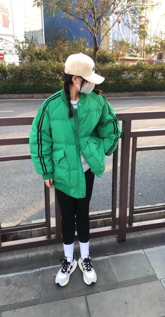 韩版情侣款羽绒服，女装羽绒服，玩美