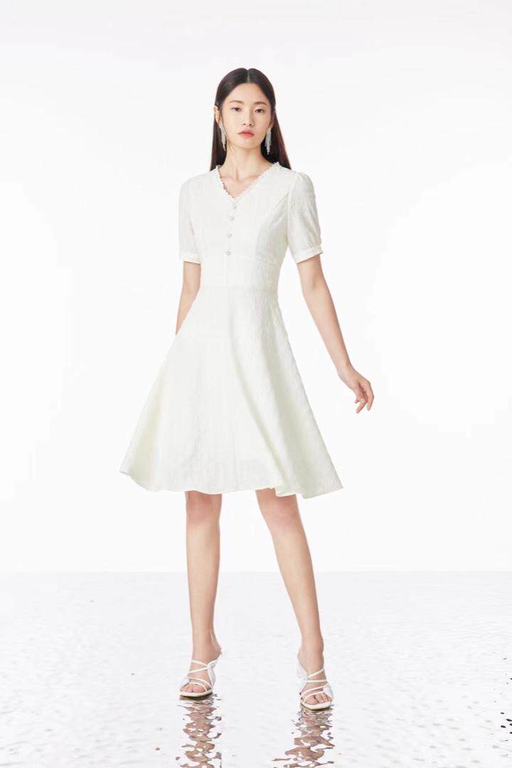 现货夏季气质女人味连衣裙，女装连衣裙，牛牛原创