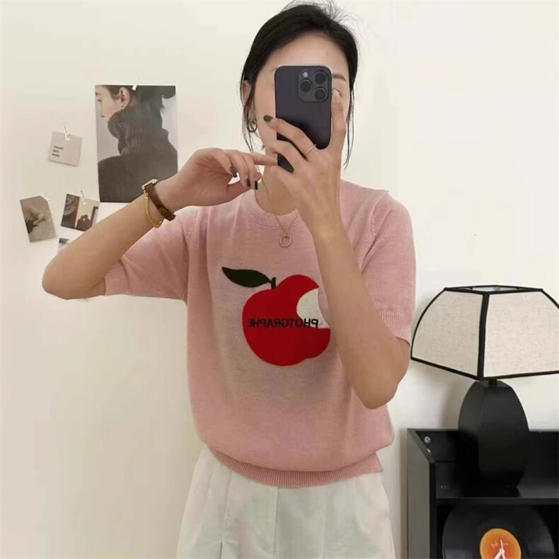 夏季新款女士时尚百搭显瘦精纺苹果圆领短袖,女装T恤,鑫之绒