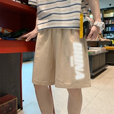 卡其色