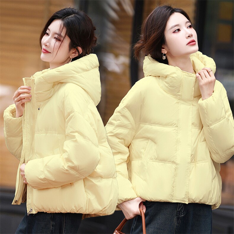 短款连帽羽绒服女2025年冬季新款小个子加厚保暖面包服白鸭绒外套，女装羽绒服，丽影随形