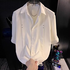 白色