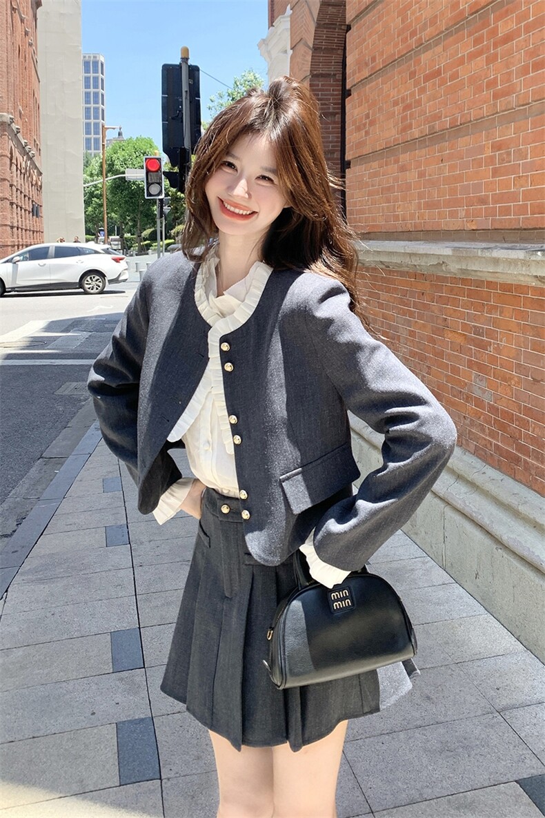 灰色木耳边小香风上衣百褶裙套装女秋季新款小个子甜美减龄两件套,女装套装/套裙,2B237
