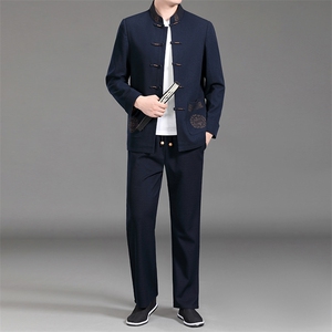 男老年唐装男士爸爸2024秋装长袖风棉麻休闲套装老人衣服外套,枣红色围巾的搭配什么衣服图片