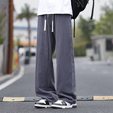 灰色