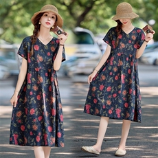 复古印花短袖棉质连衣裙女2025夏季新款收腰显瘦妈妈洋气减龄裙子，女装连衣裙，依万里