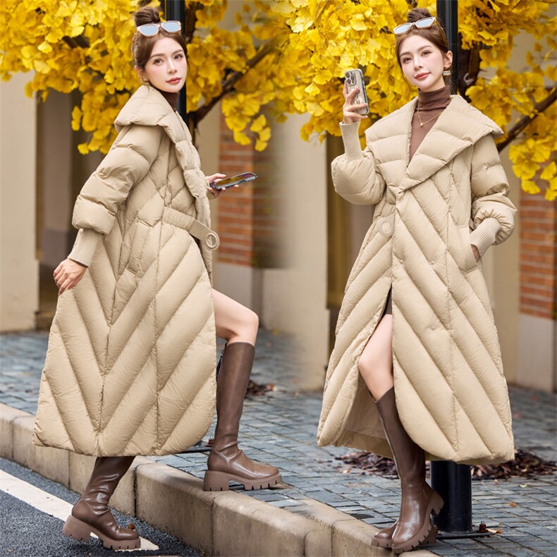 【bao款现货】2024新款冬装气质大翻领皮扣保暖羽绒服90白鸭绒，女装羽绒服，雅静靓衣