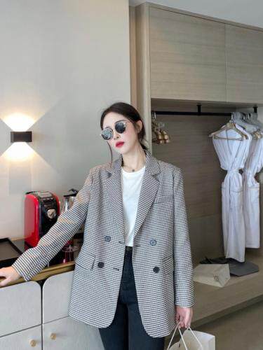 秋季小香西装皮衣上架，女装西装，密斯倩