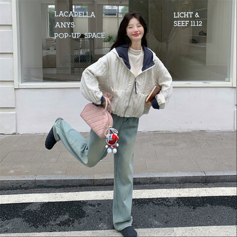 米白色条纹连帽棉服女2025年冬季新款韩版小个子宽松休闲棉衣外套,女装短外套,2C129