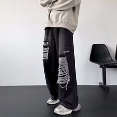 黑色