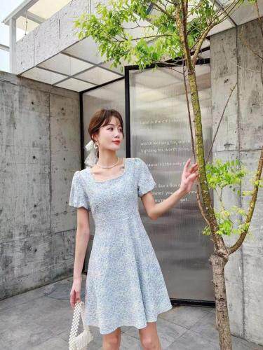 2021年夏季新品重工艺面料韩版连衣裙，女装连衣裙，圣伊敏