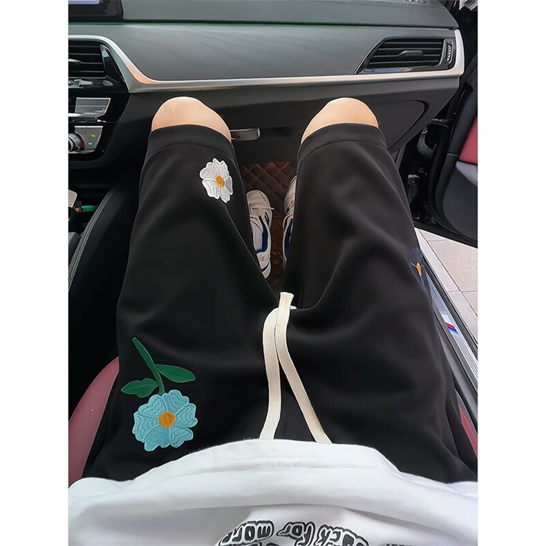 小花刺绣短裤男生夏季薄款美式篮球运动中裤潮牌宽松直筒五分裤子,男装休闲裤,电商A007