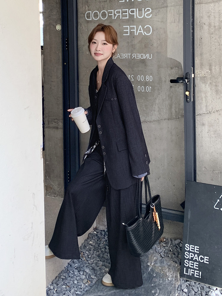 高级感慵懒宽松休闲西装显瘦马甲气质长裤三件套女秋2025新款套装,女装套装/套裙,浙宝192（原082）