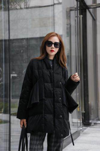 时尚羽绒服上新，欢迎，女装羽绒服，EE