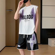 白色