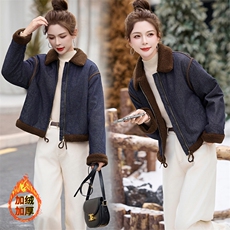 时尚拼接翻领加绒牛仔短外套女2024冬季新款小个子休闲仿羊羔毛棉服，女装牛仔外套，潮流依族