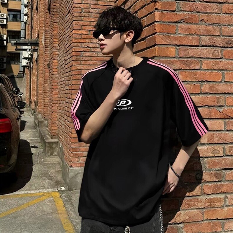 抖音得物品质二开240克宽松纯棉美式潮牌印花三条杠中性风短袖T恤，男装T恤，电商A486-1