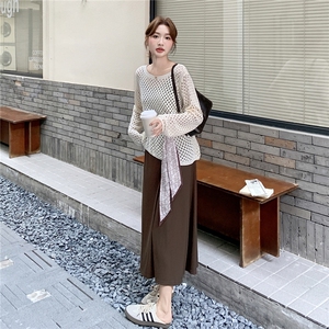 时尚镂空针织罩衫连衣裙套装女2025早秋新款咖色吊带裙叠穿两件套图片