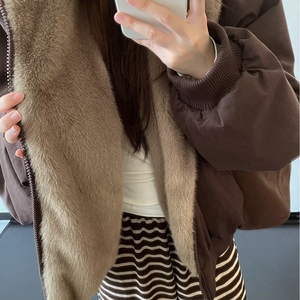美式复古座山雕短款连帽毛领棉服女冬派克服棉衣外套图片