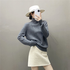 2025年秋季新款针织翻领时尚百搭休闲简约风，女装针织衫/毛衣，织绒羊