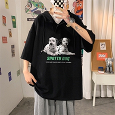 黑色